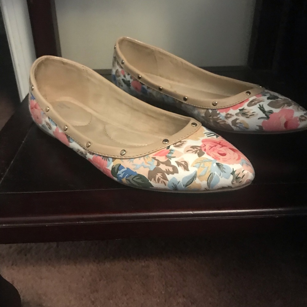 Pink pastel ballet flats